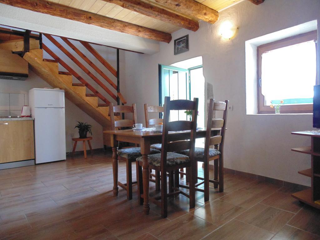 Holiday Home Paklenica Стариград-Пакленица Экстерьер фото