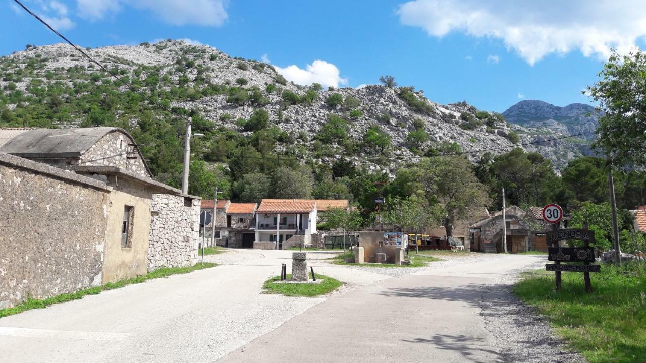 Holiday Home Paklenica Стариград-Пакленица Экстерьер фото
